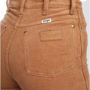 Wrangler Wanderer High Rise Flare Corduroy Pants 30x34 NWT